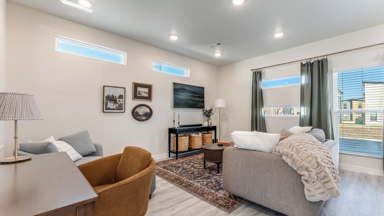 Photo of Livingroom in Centerton