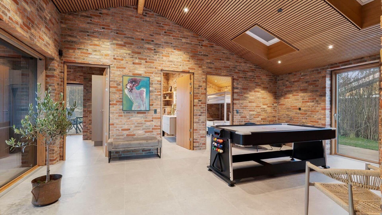 Photo of Bedroom in Hou