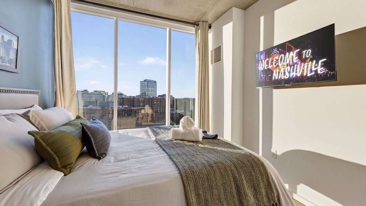 Photo of Bedroom in Music Row