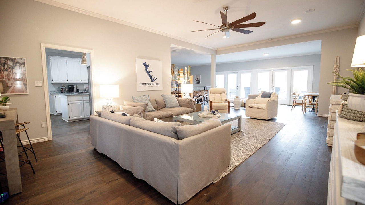 Photo of Livingroom in Star Harbor