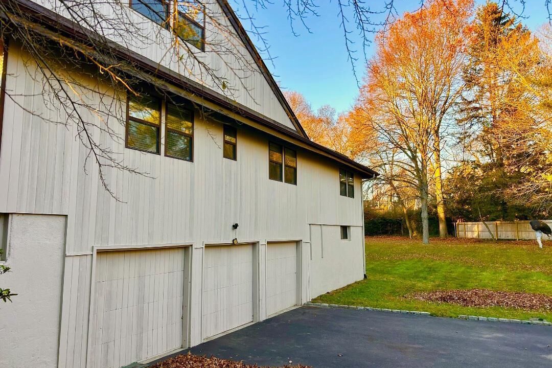 Photo of Outdoor in Dix Hills