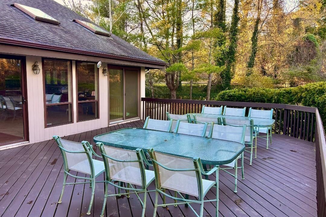 Photo of Outdoor in Dix Hills