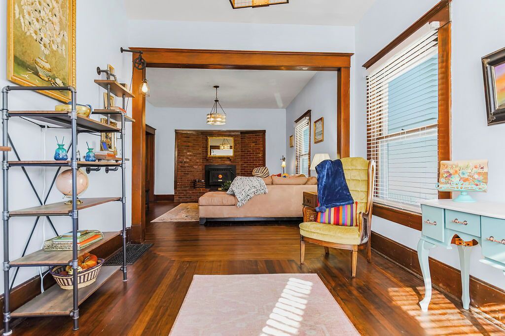 Photo of Livingroom in Grandview