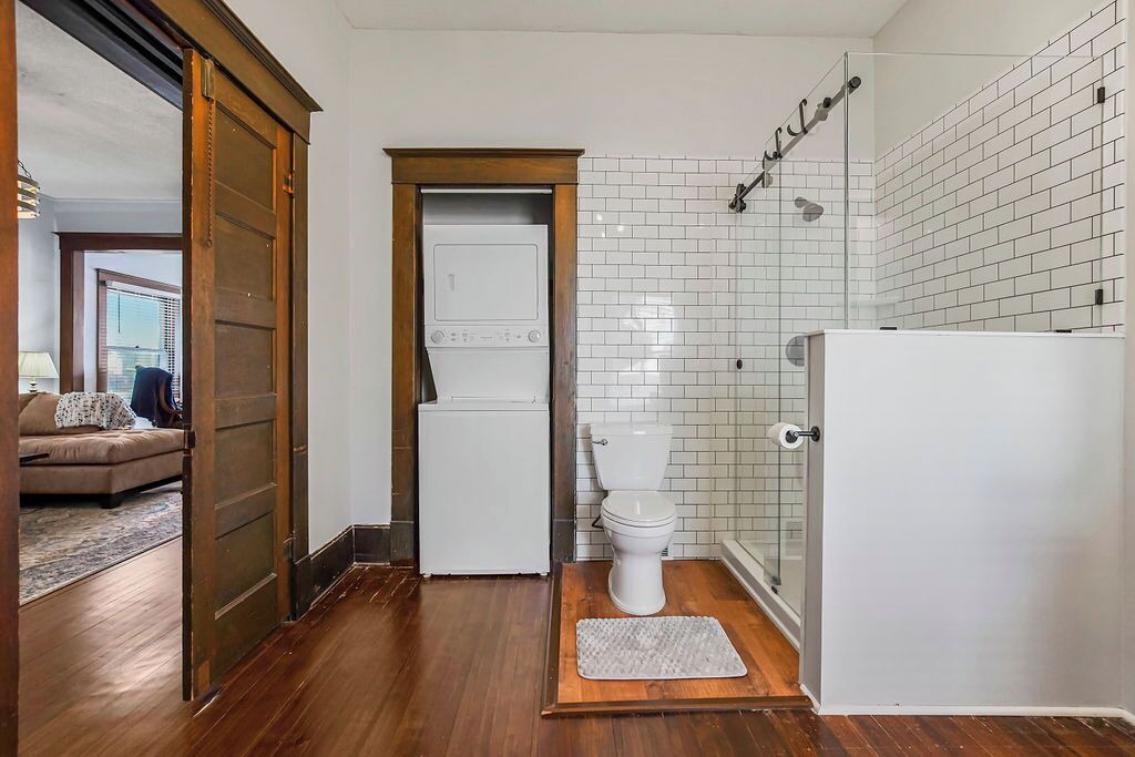 Photo of Bathroom in Grandview