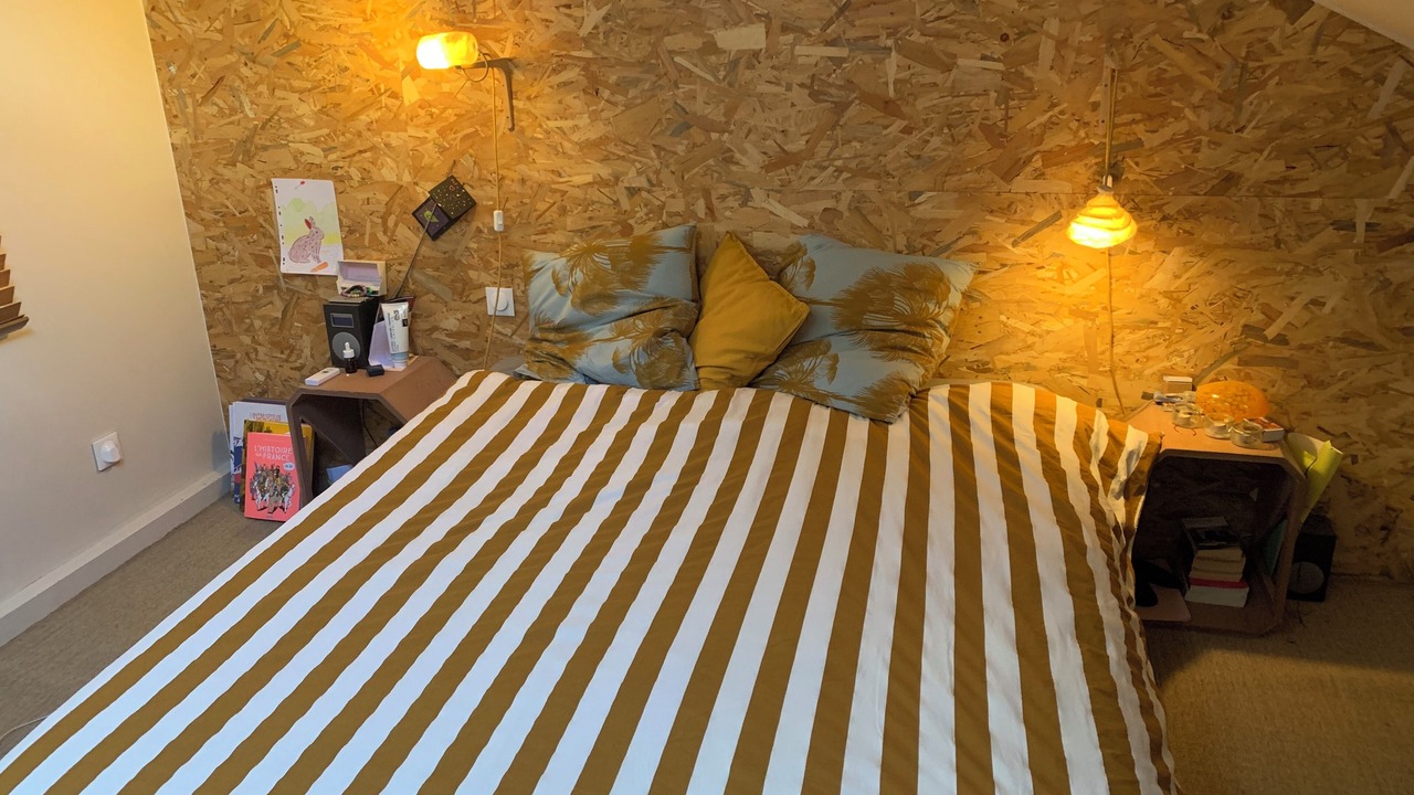 Photo of Bedroom in Crest