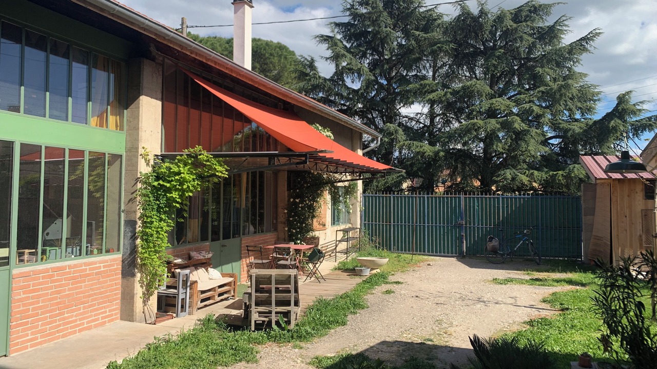 Photo of Outdoor in Crest