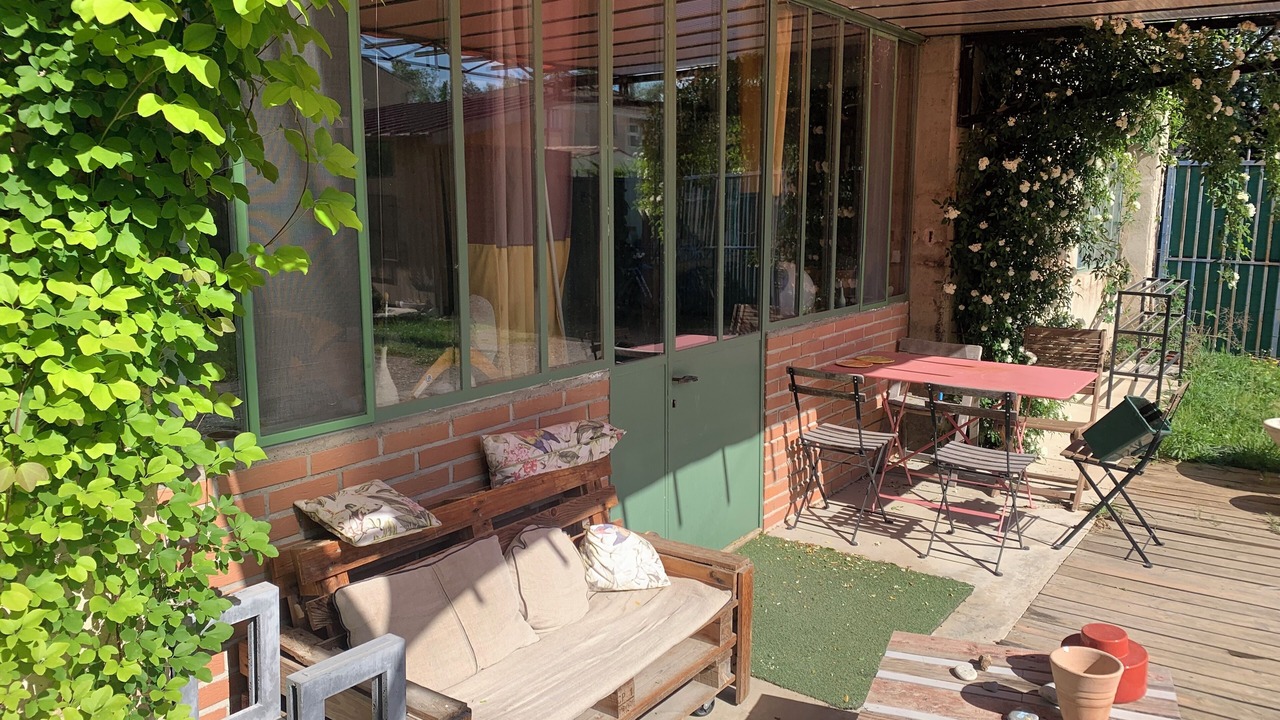Photo of Outdoor in Crest