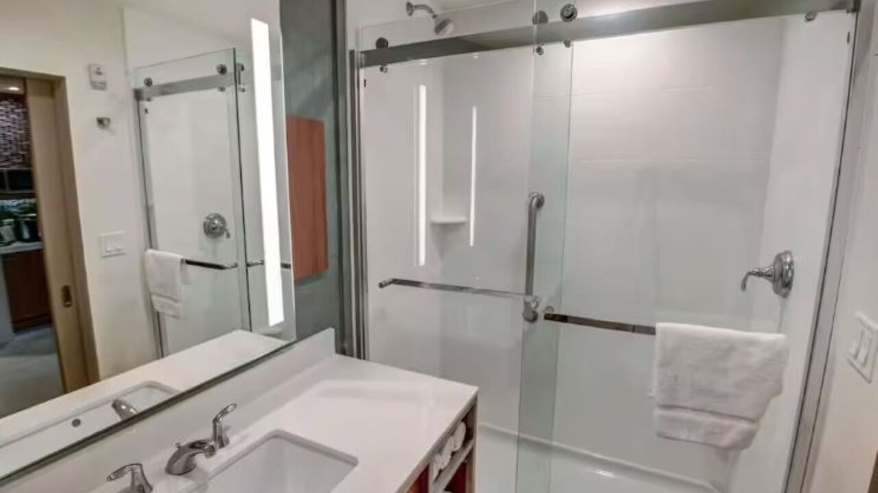 Photo of Bathroom in Wesley Chapel