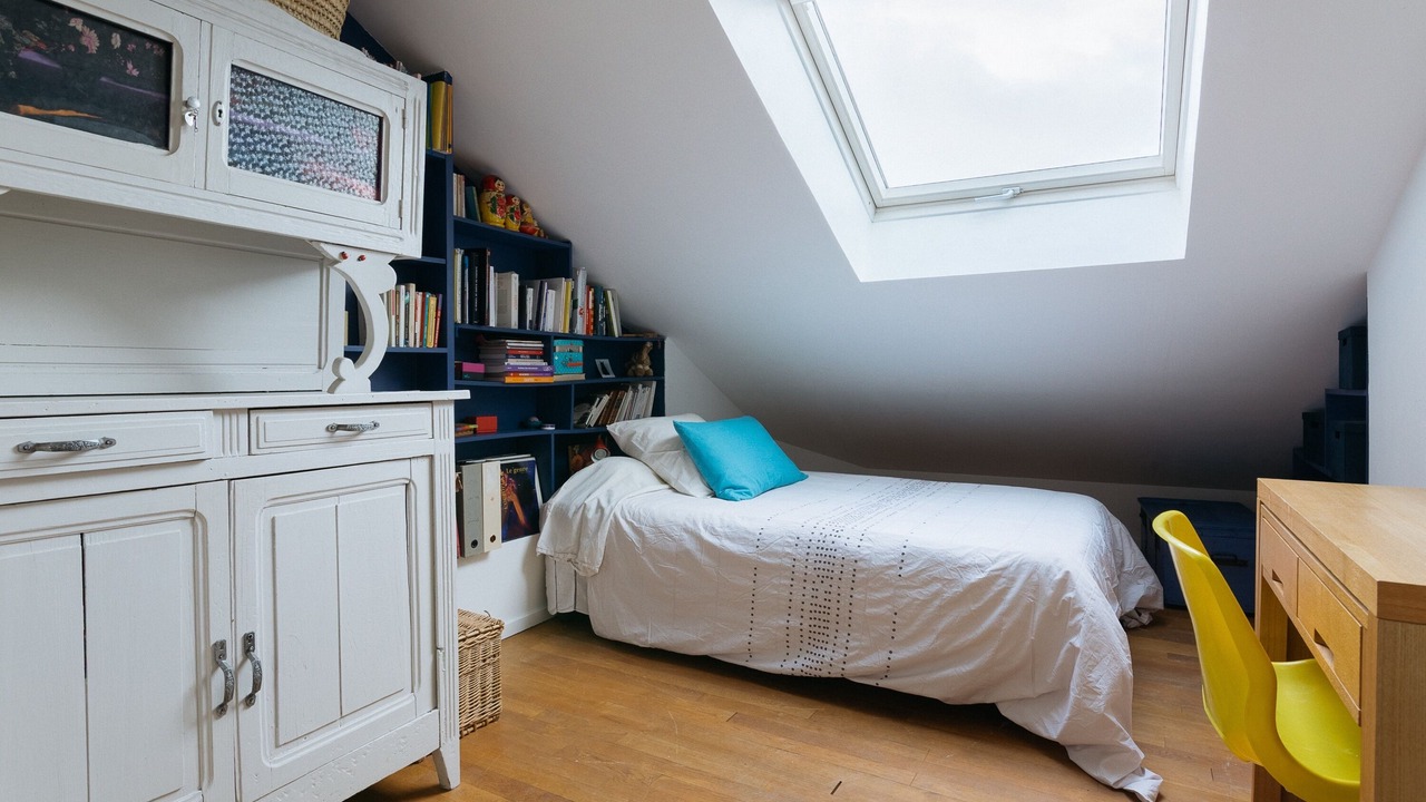 Photo of Bedroom in Saint-Ouen