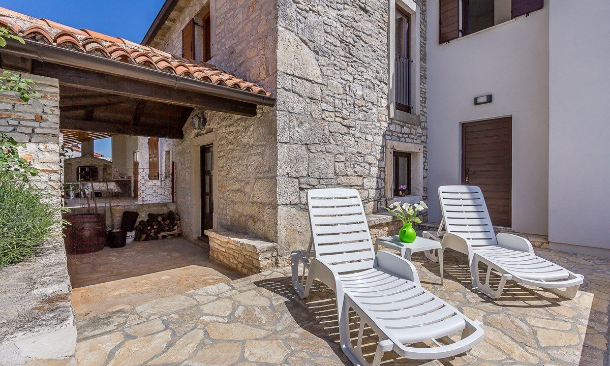 Photo of Patio Balcony in Peresiji