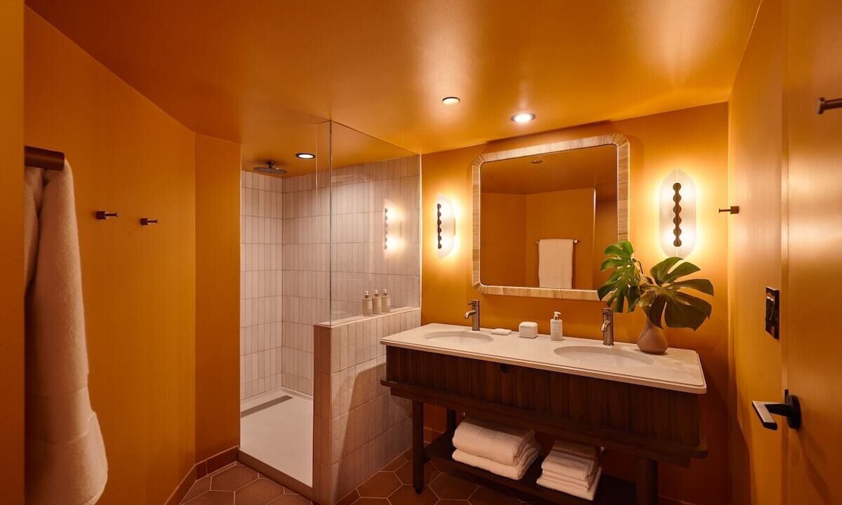 Photo of Bathroom in Coconut Grove