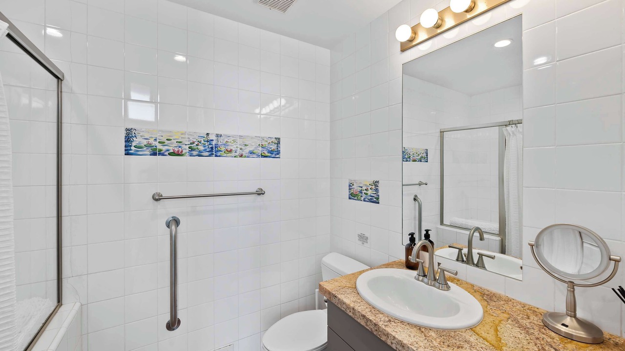 Photo of Bathroom in Western Malibu