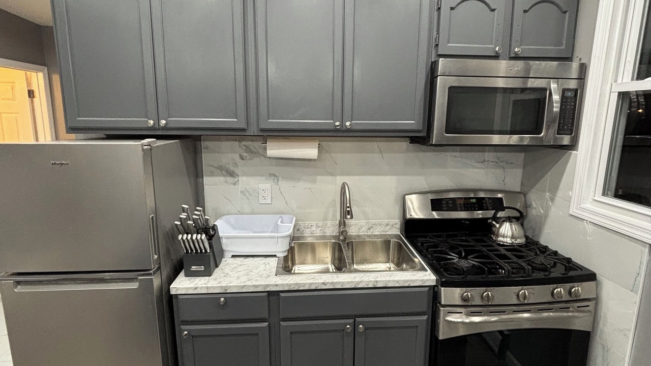 Photo of Kitchen in Weequahic