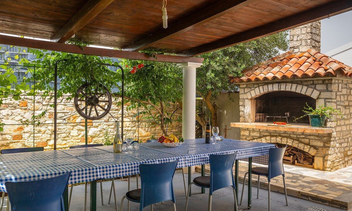 Photo of Outdoor in Sikici
