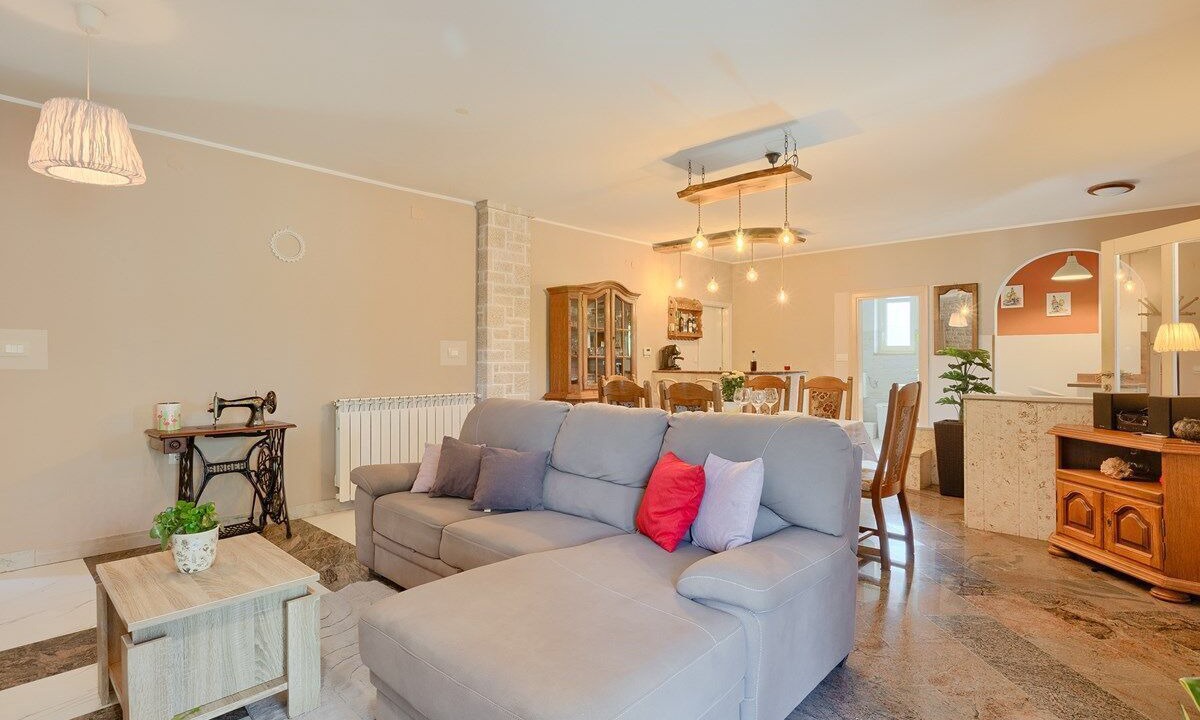 Photo of Livingroom in Beram