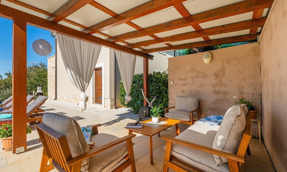 Photo of Patio Balcony in Beram