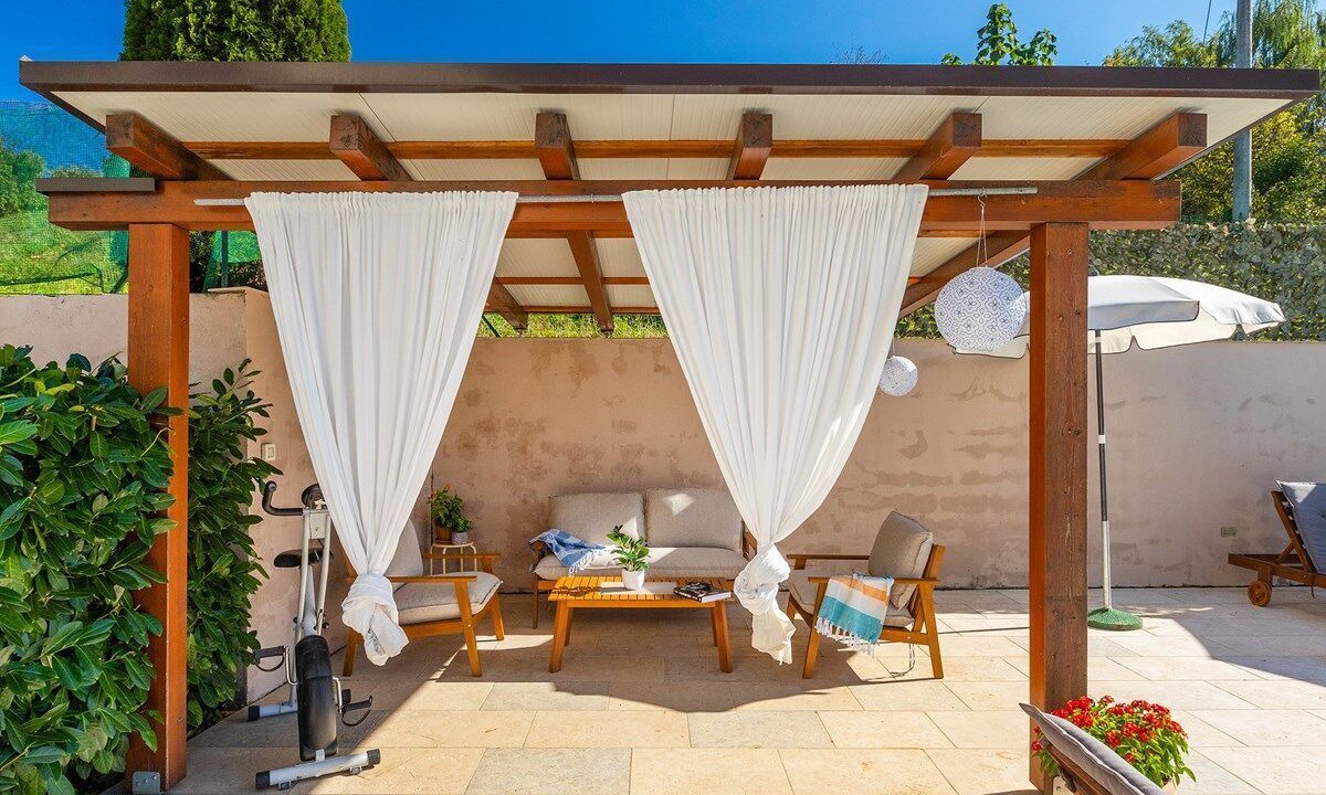 Photo of Patio Balcony in Beram