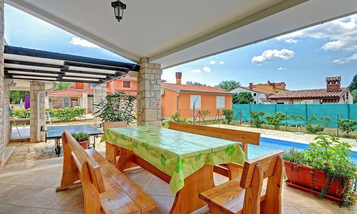 Photo of Outdoor in Gajana