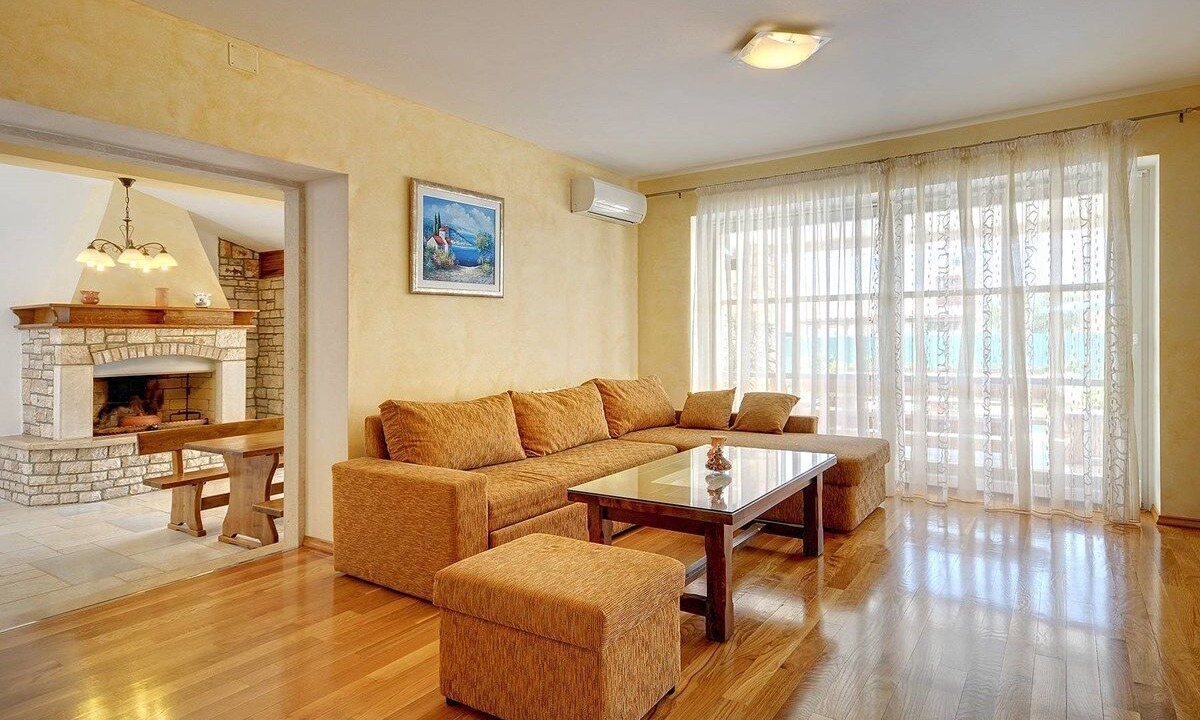Photo of Livingroom in Gajana