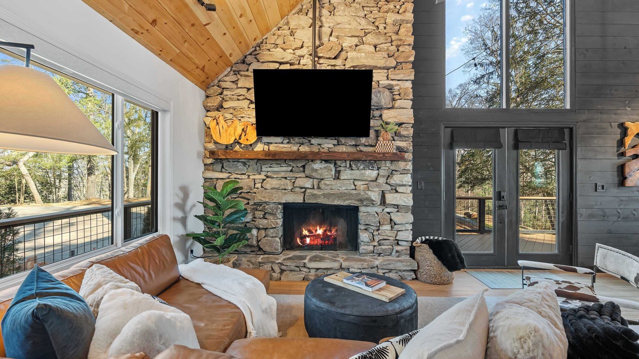 Photo of Livingroom in Skyland