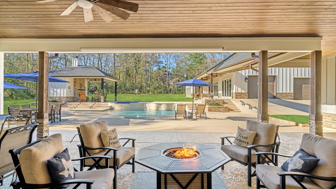 Photo of Outdoor in Conroe