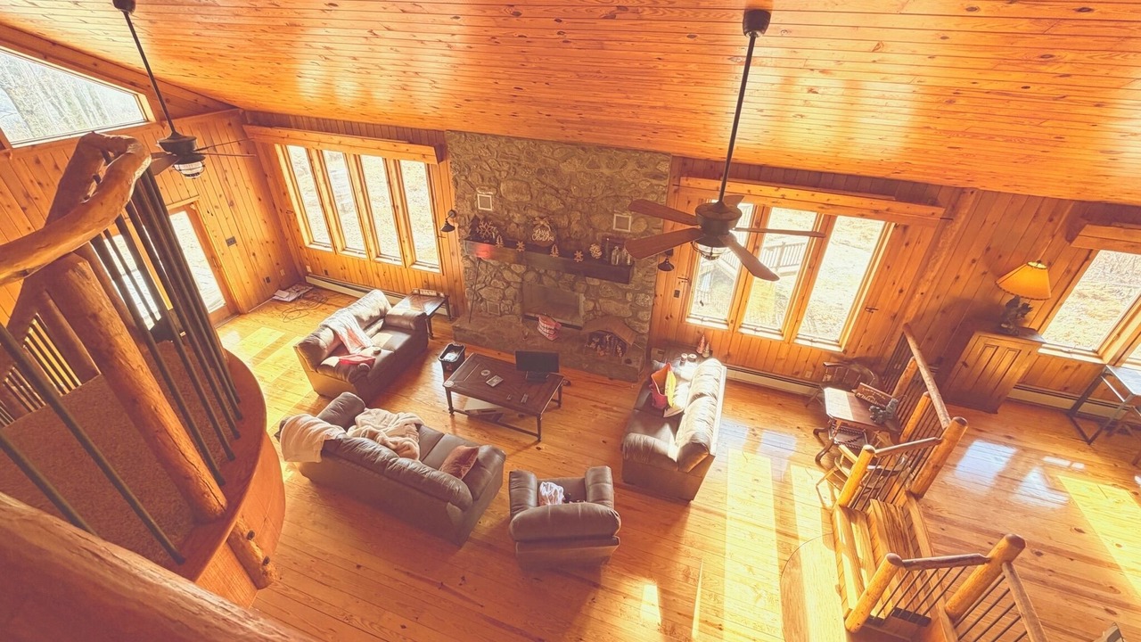 Photo of Livingroom in Roseland