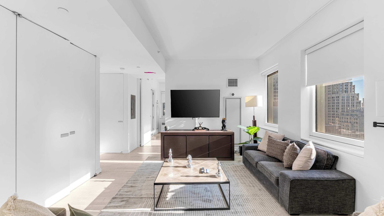 Photo of Livingroom in Central New York City