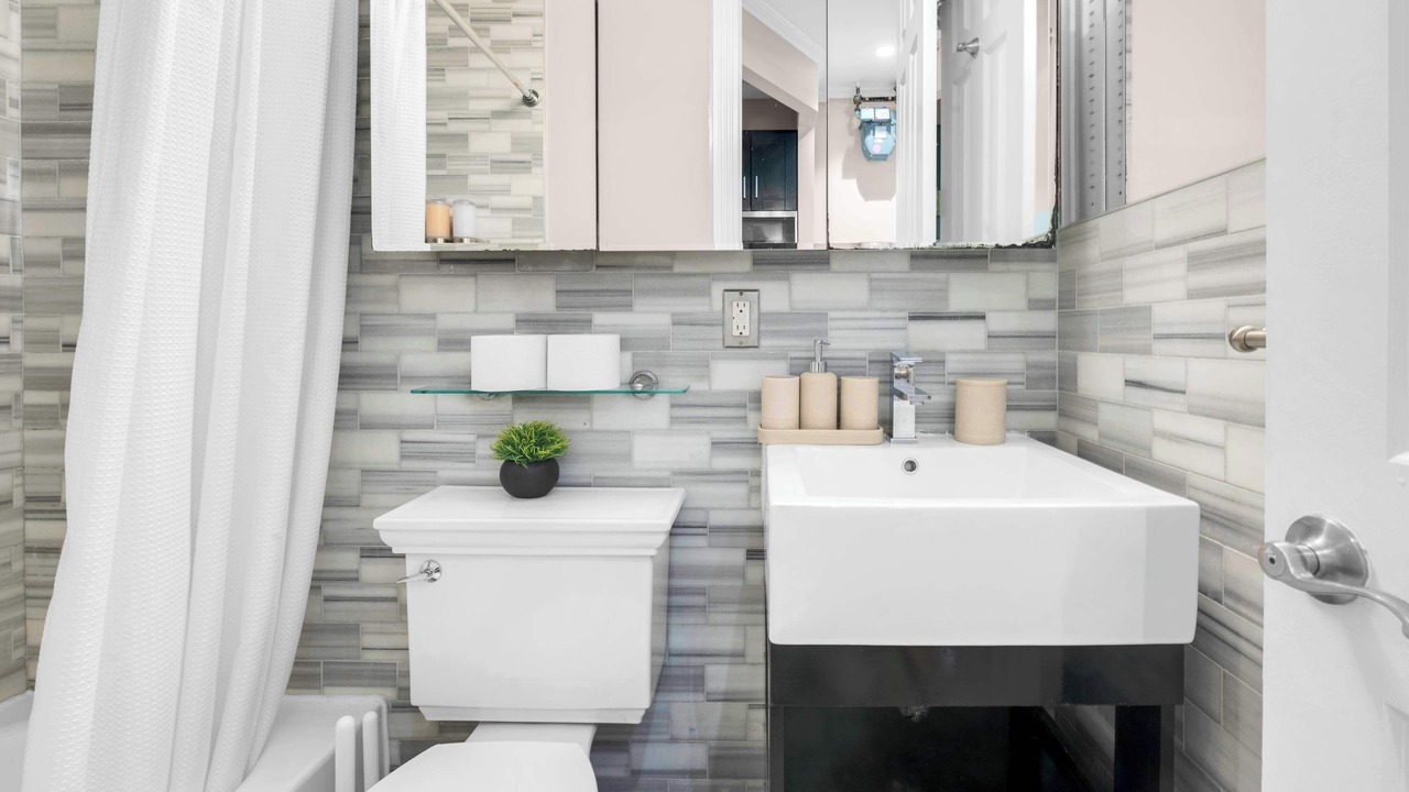 Photo of Bathroom in Lower East Side