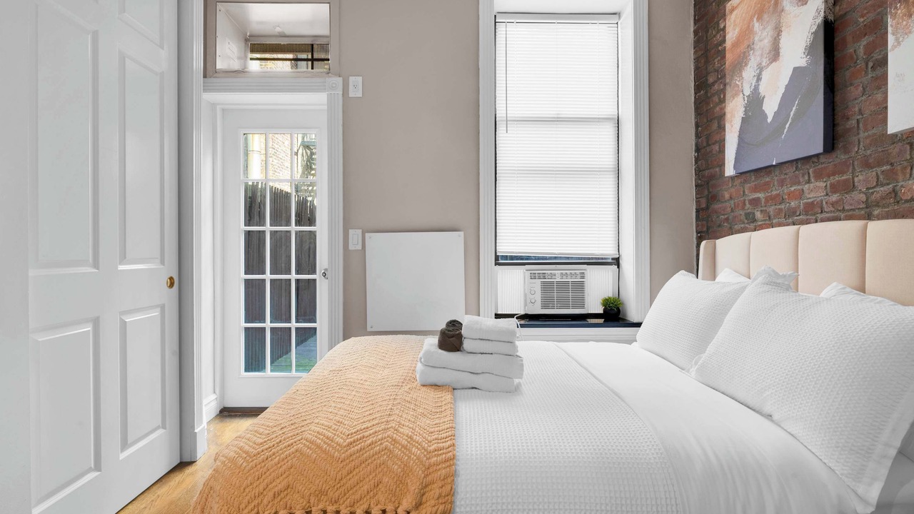 Photo of Bedroom in Lower East Side
