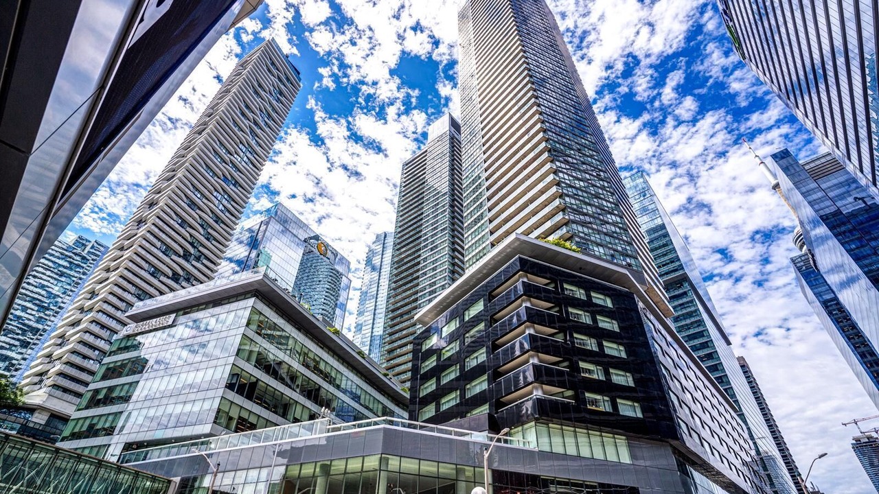 Photo of Outdoor in Downtown Toronto