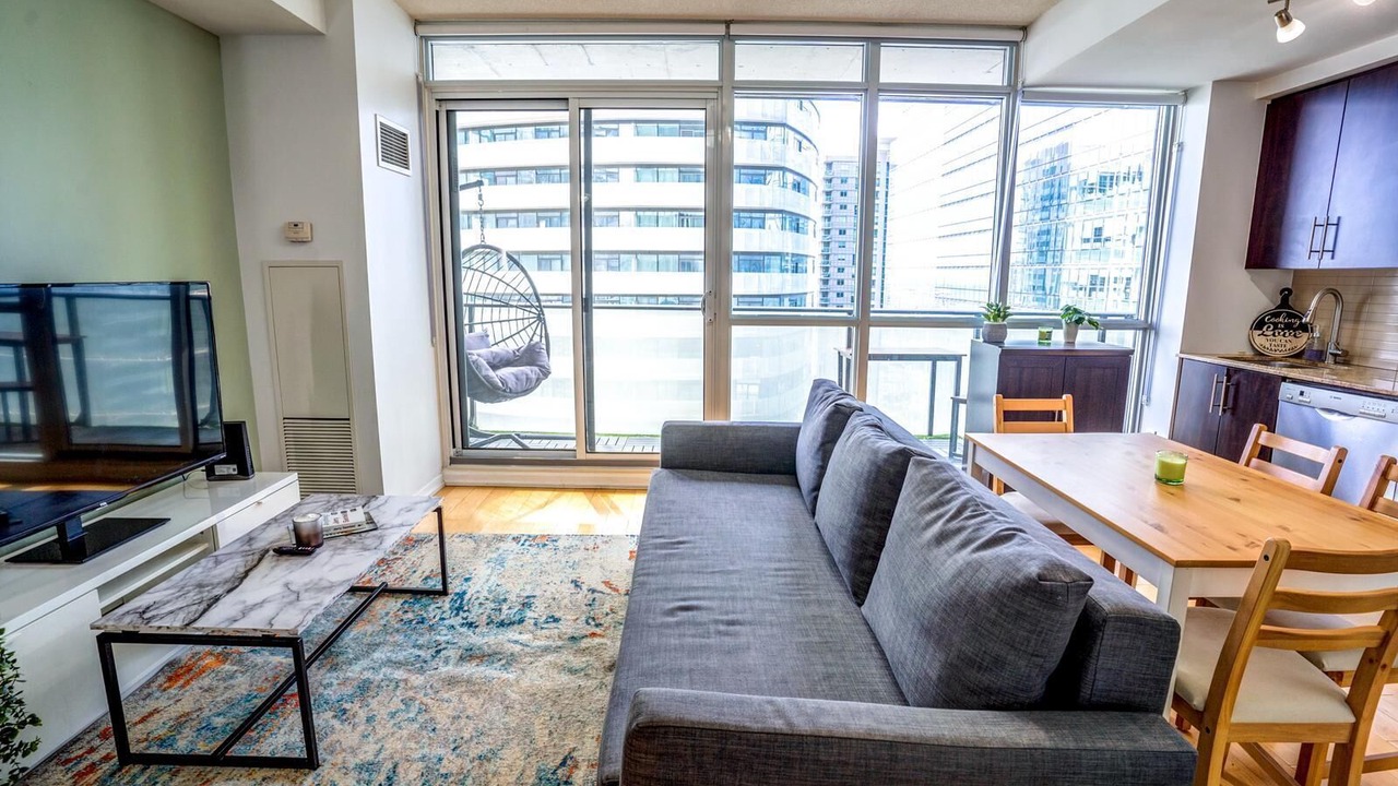 Photo of Livingroom in Downtown Toronto