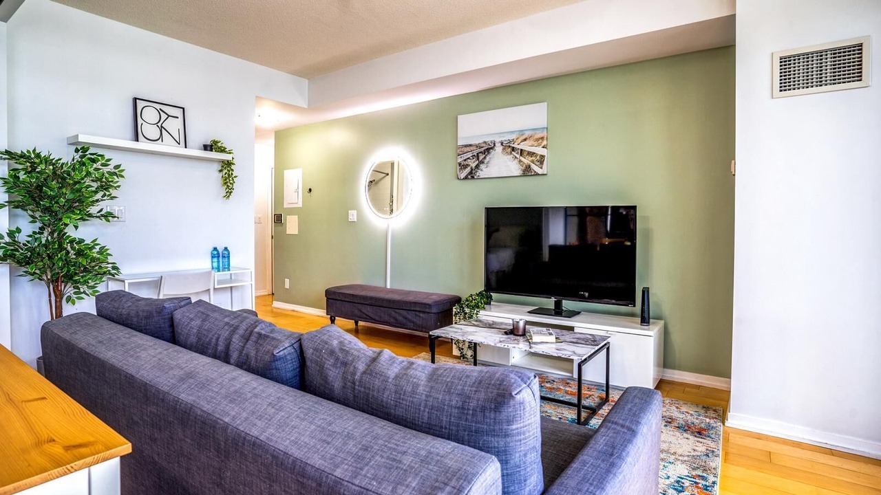 Photo of Livingroom in Downtown Toronto