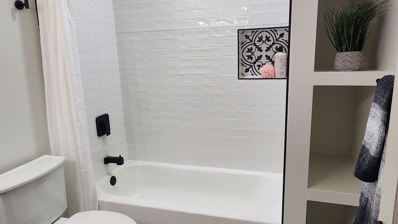 Photo of Bathroom in Avondale