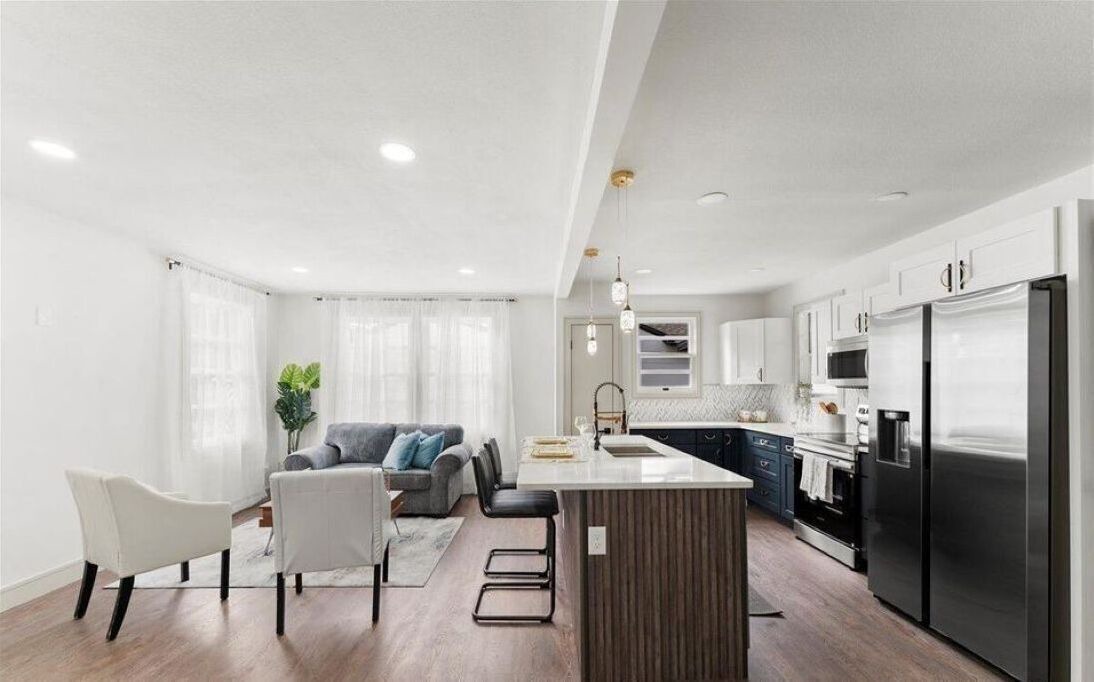 Photo of Livingroom in Avondale