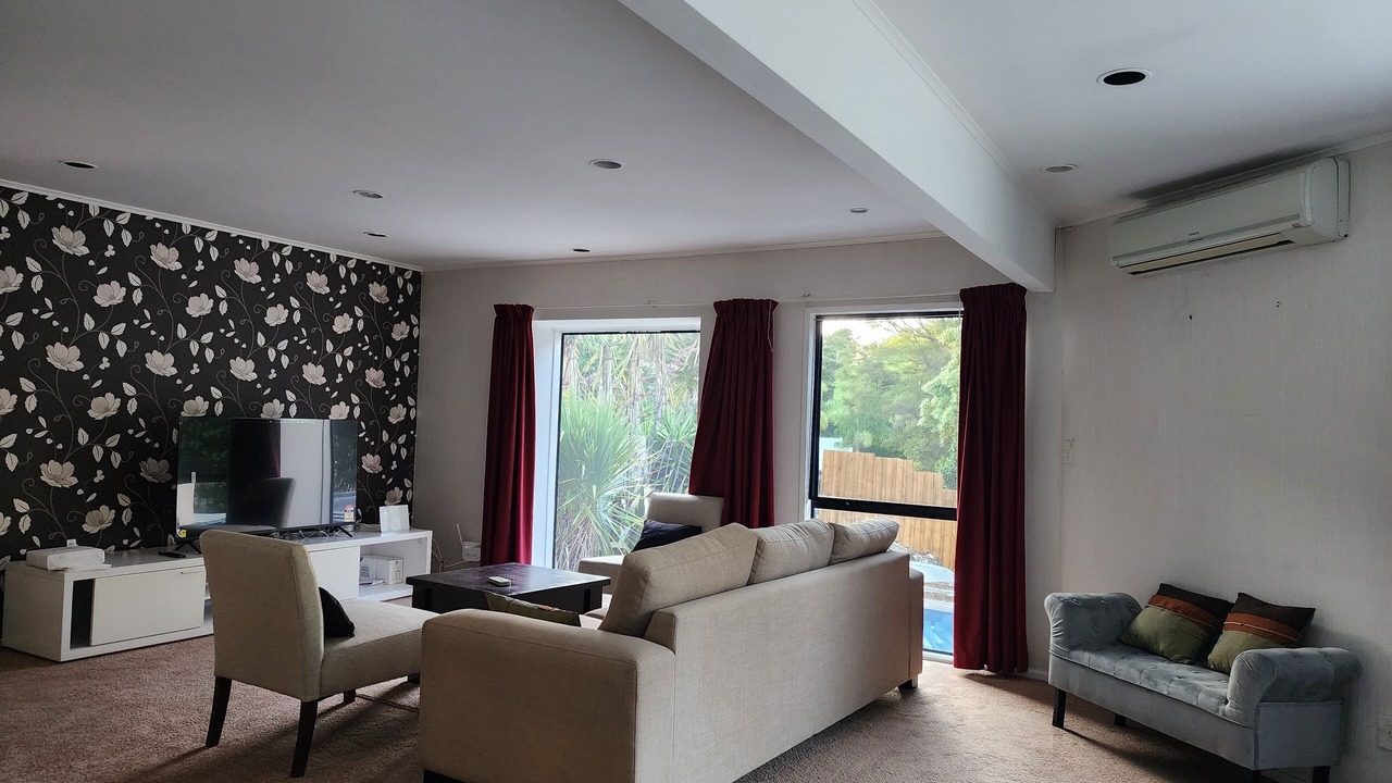 Photo of Livingroom in Birkenhead