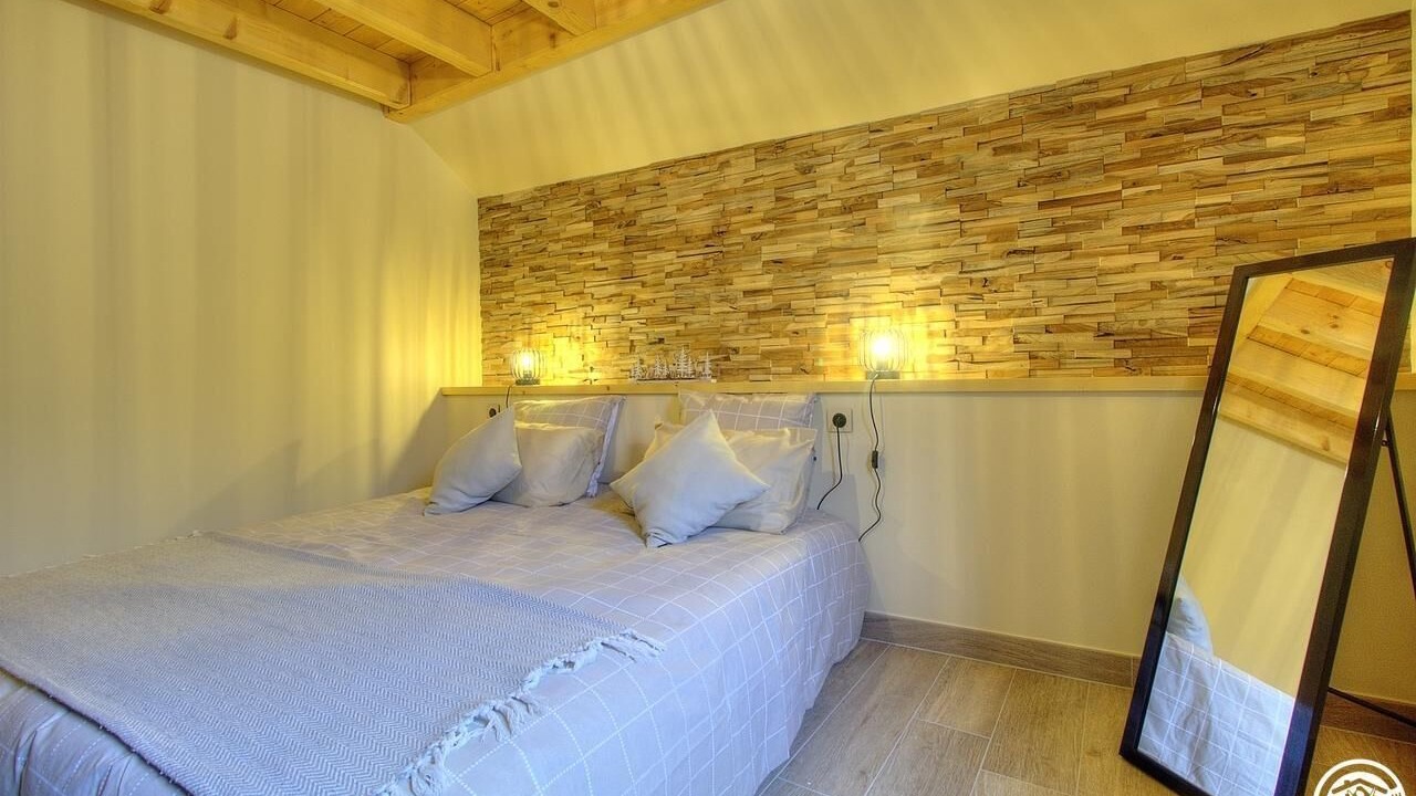 Photo of Bedroom in Corbonod