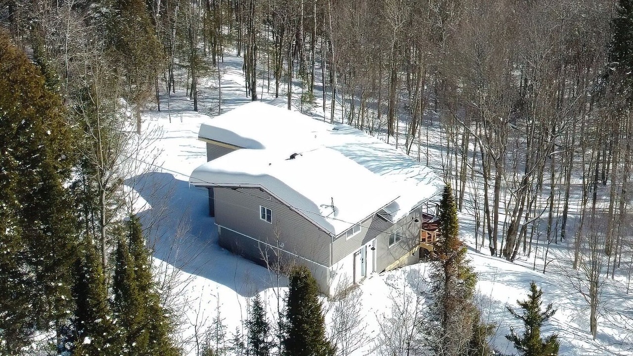 Photo of Outdoor in Les Pays-d'en-Haut Regional County Municipality