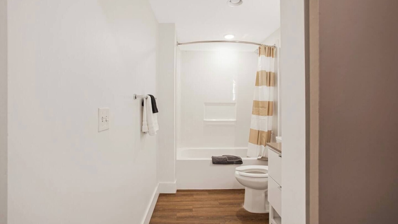 Photo of Bathroom in Hanover Place
