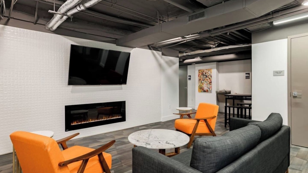Photo of Livingroom in Hanover Place