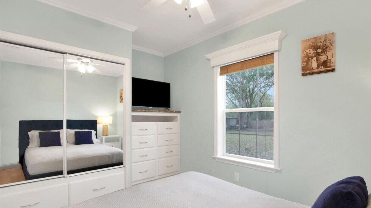Photo of Bedroom in Wesley Chapel