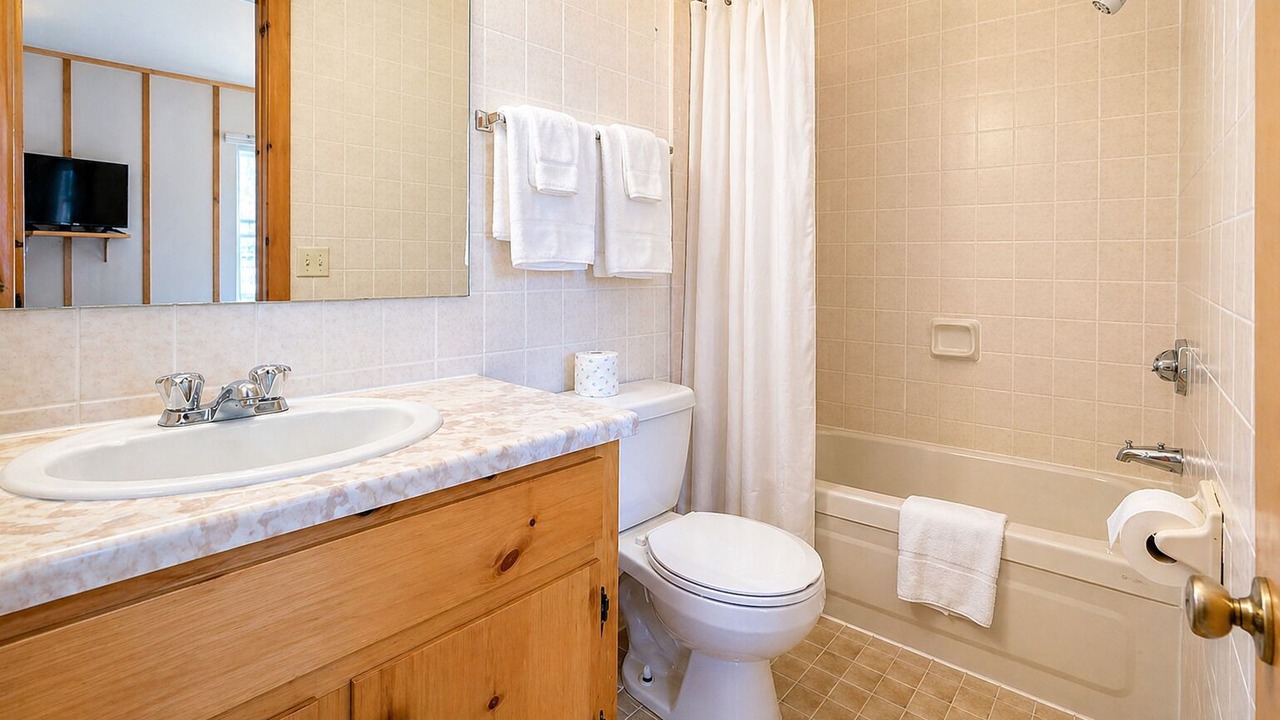 Photo of Bathroom in Baddeck