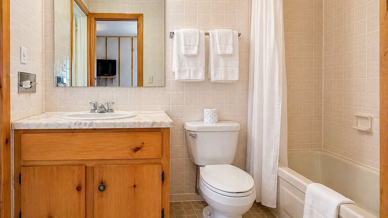 Photo of Bathroom in Baddeck