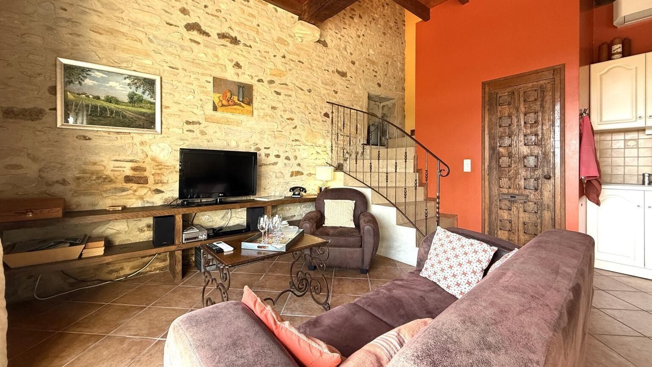 Photo of Livingroom in Viellesegure