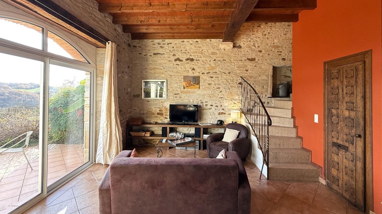 Photo of Livingroom in Viellesegure