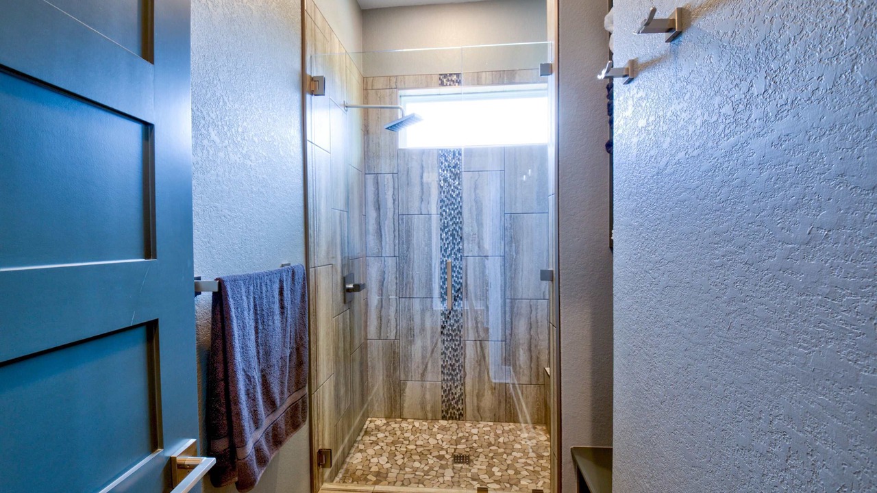 Photo of Bathroom in Kingsland