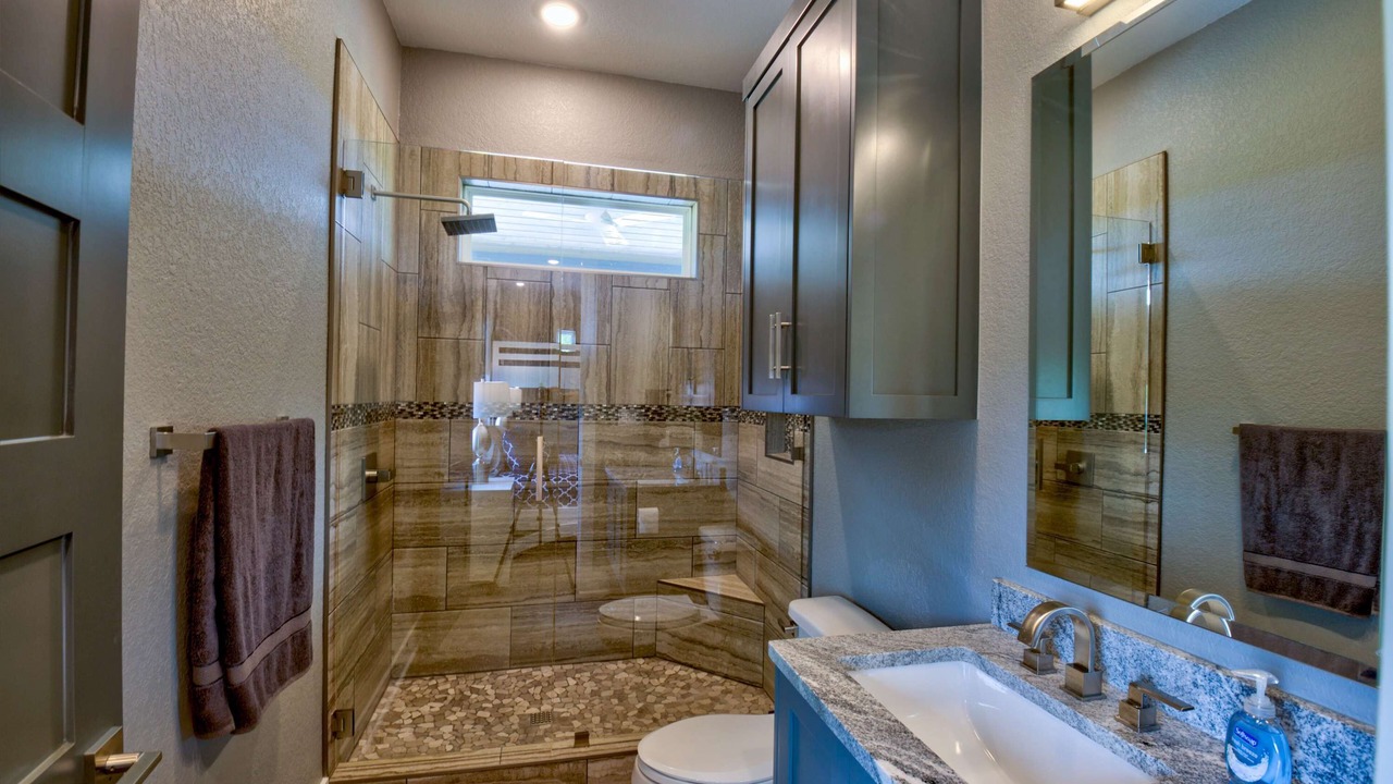 Photo of Bathroom in Kingsland