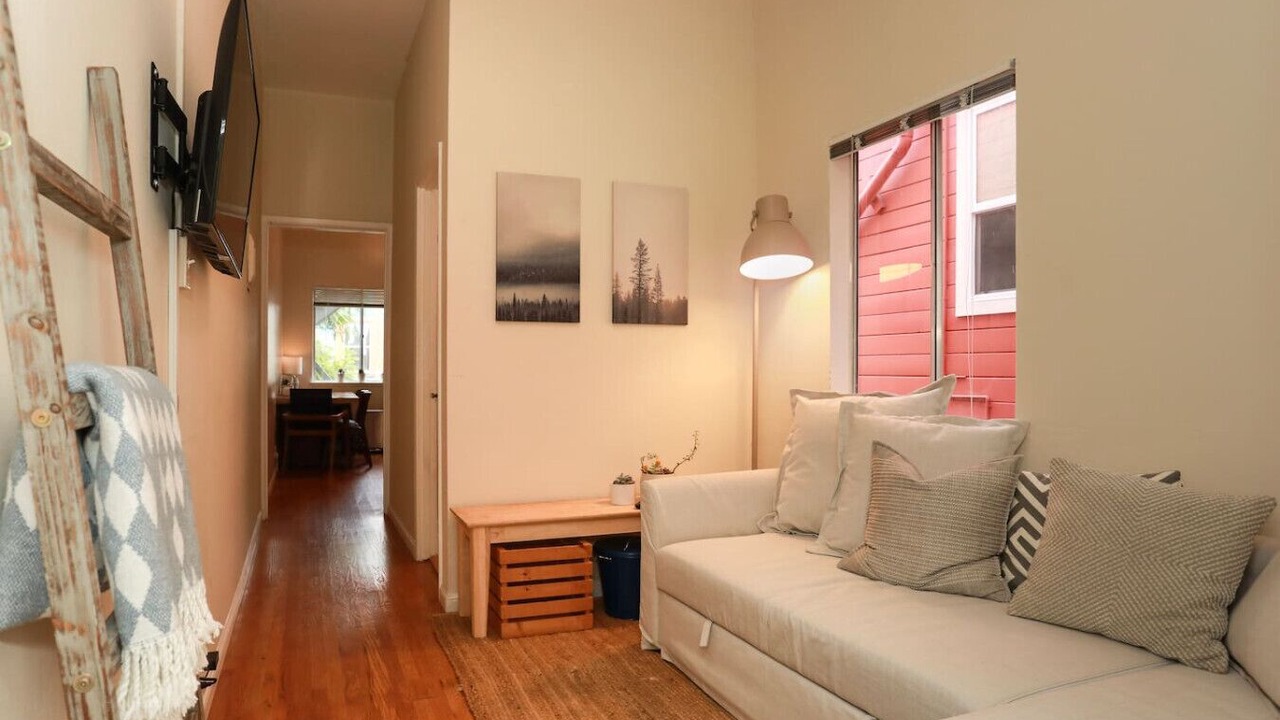 Photo of Livingroom in Mission District