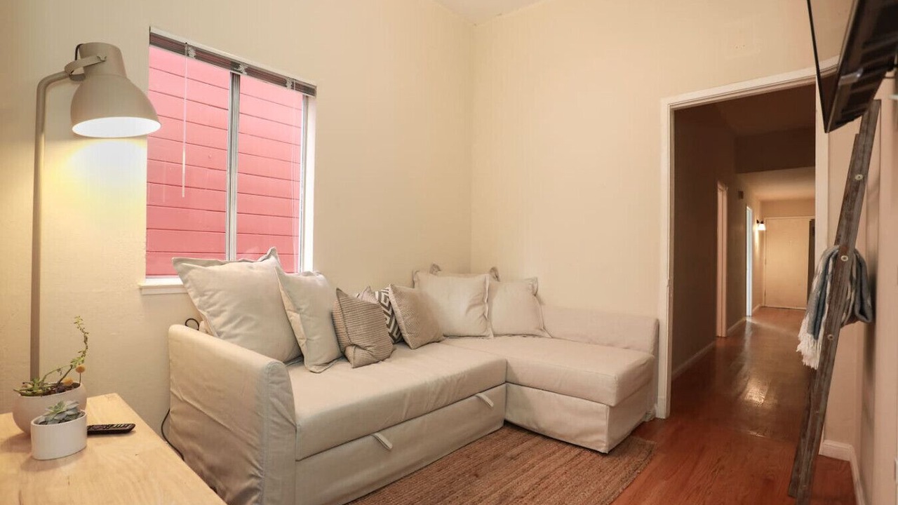 Photo of Livingroom in Mission District