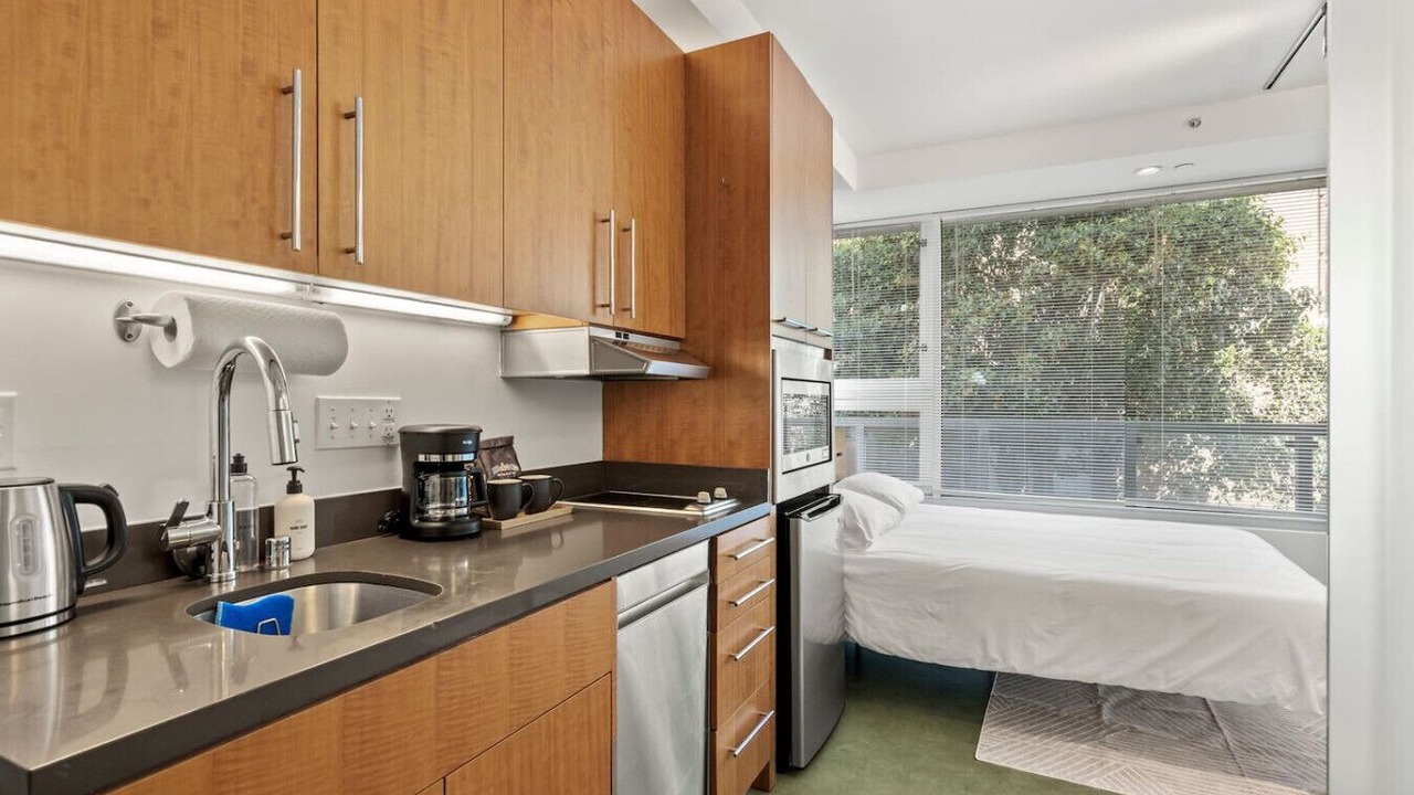 Photo of Bedroom in Downtown San Francisco