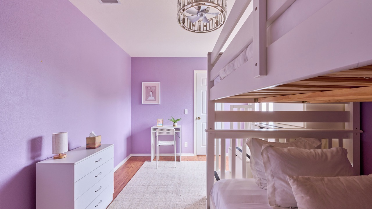 Photo of Bedroom in Deer Creek Ranch